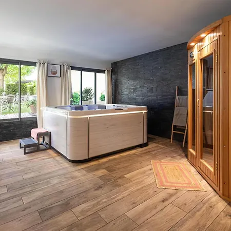 Hôtel Bristol, Le Puy-en-Velay-2